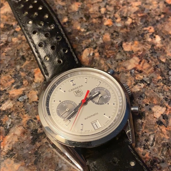 Tag Heuer CV2117 - Picture 3 of 12